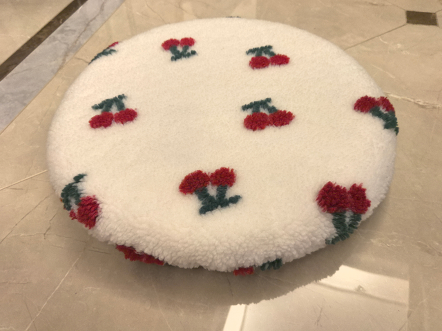 Luxurious Cherry Jacquard Lamb Faux Fur Inner with Memory Foam Seat