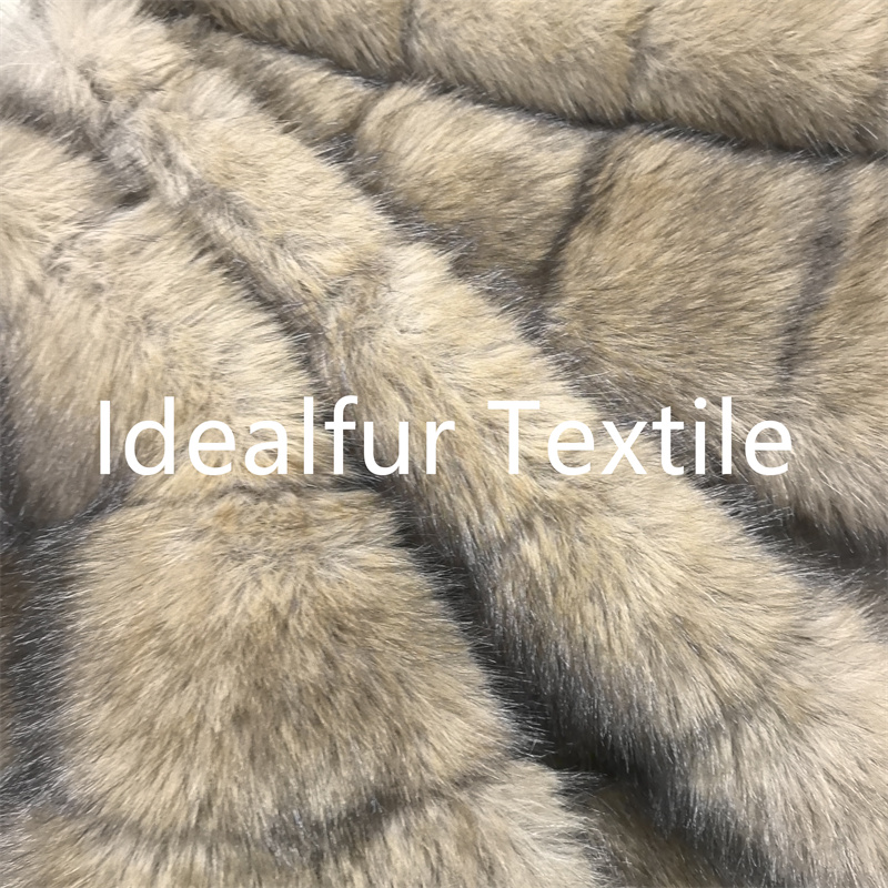 870gsm Smoky Brown Cloud Check No Fading Fox Fur for Fashion Apparel