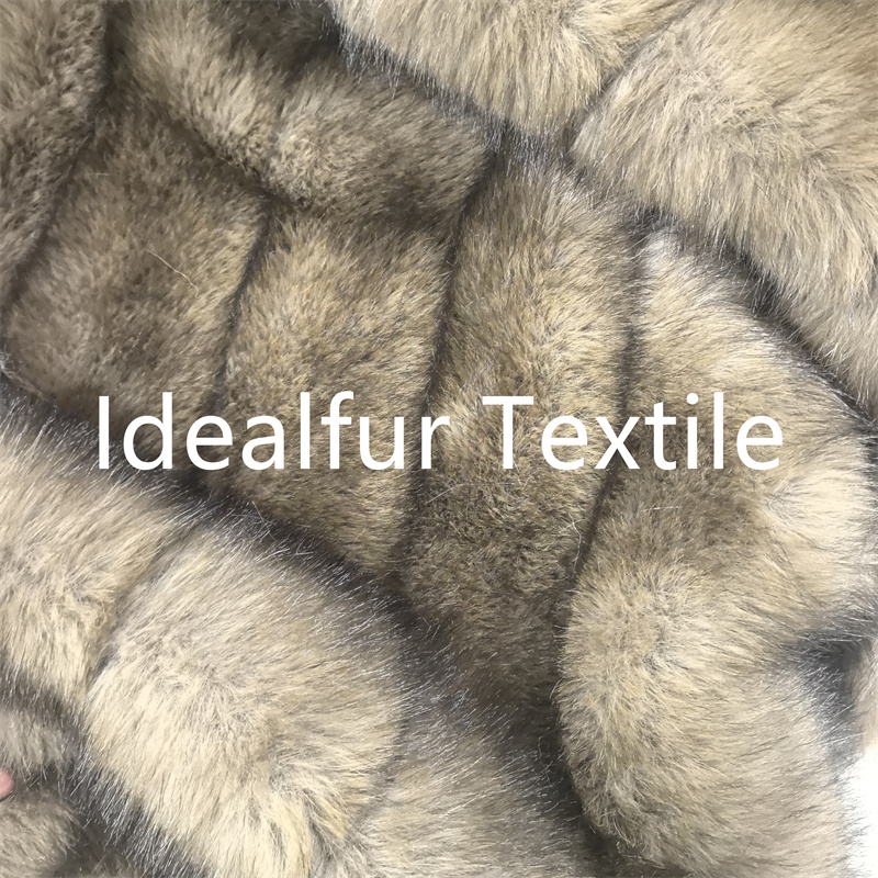 870gsm Smoky Brown Cloud Check No Fading Fox Fur for Fashion Apparel