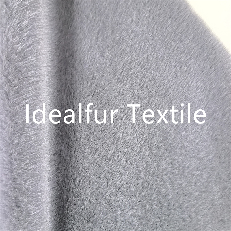 Luxury Short Pile Mink Faux Fur Fabric for Garment 